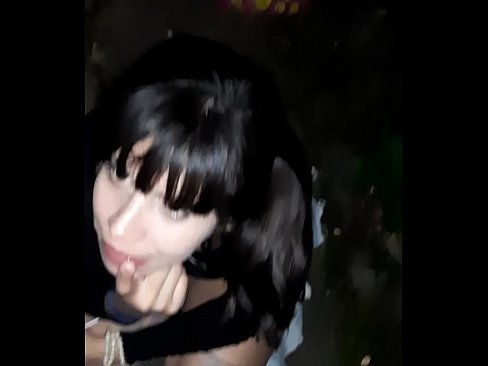 ❤️ Pe stradă penisul umflat în schimbul unor bomboane ❤  at us ❌️❤