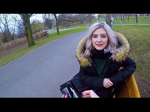 ❤️ Înghite sperma fierbinte a unui străin pentru bani - muie în parc de Eva Elfie ❤  at us ❌️❤